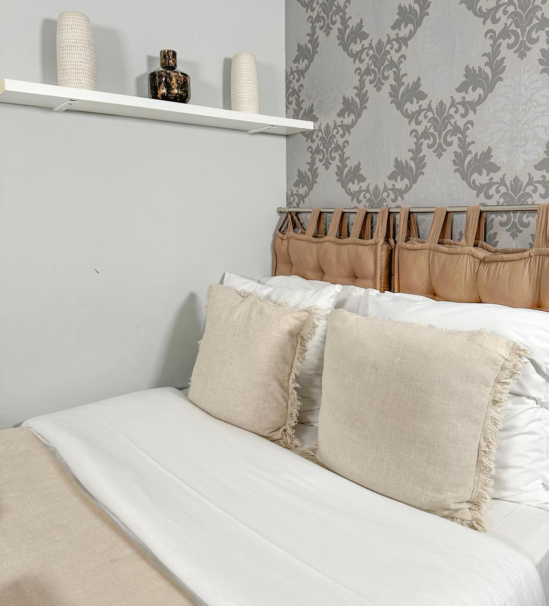 Stunning Apartment Near Eiffel Tower Paris Ngoại thất bức ảnh